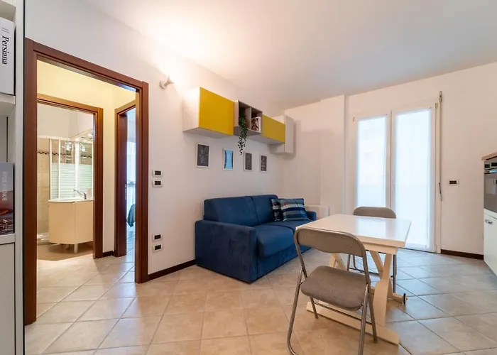 Morus By Wonderful Italy * קומו